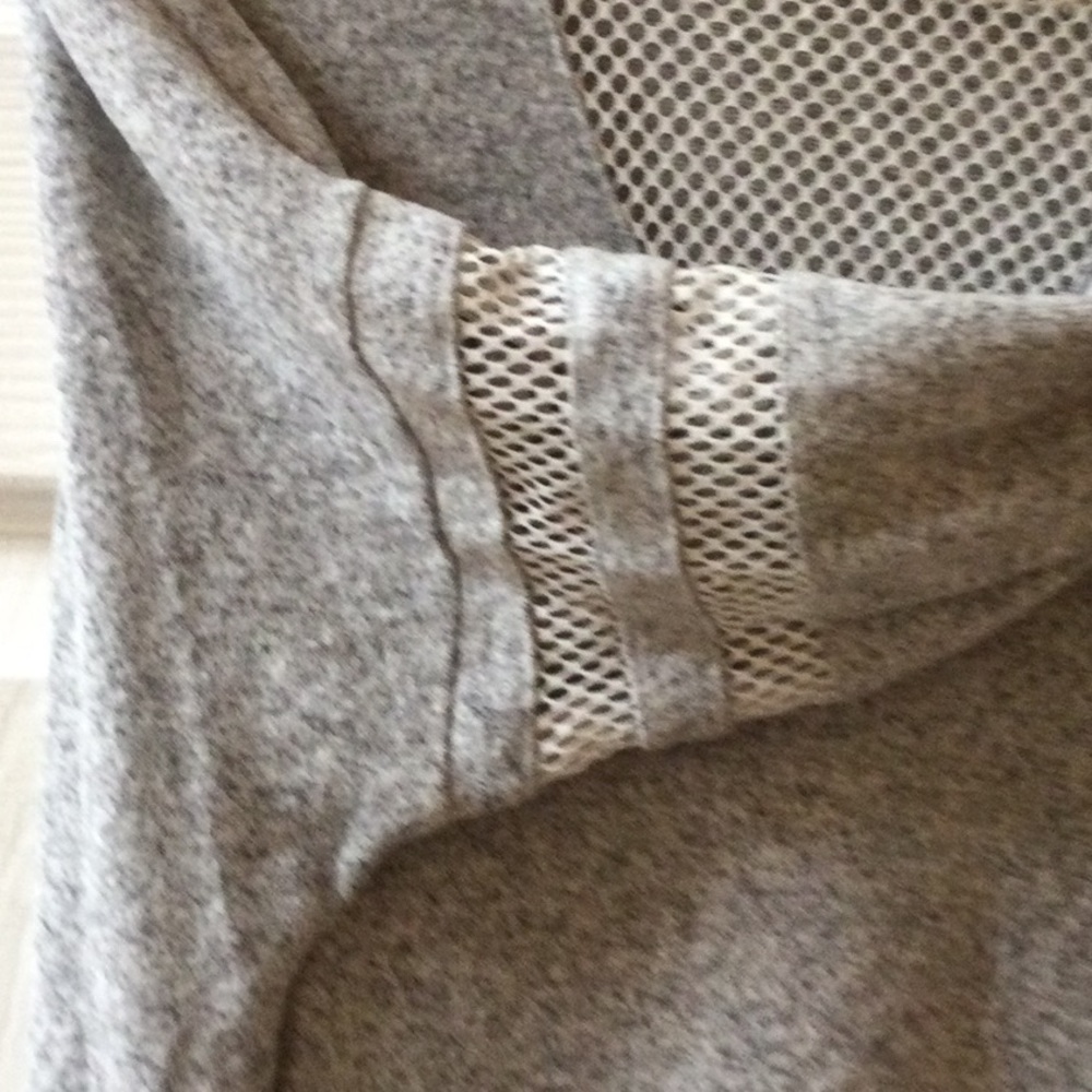Really Soft Top - Picture 3 of 5
